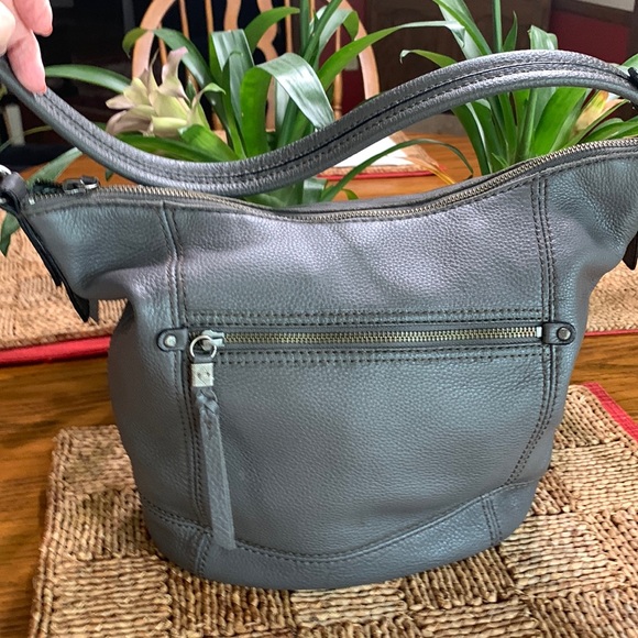 The Sak Handbags - Price Reduction! The SAK SEQUOIA HOBO BAG 💯 LEATHER EUC!